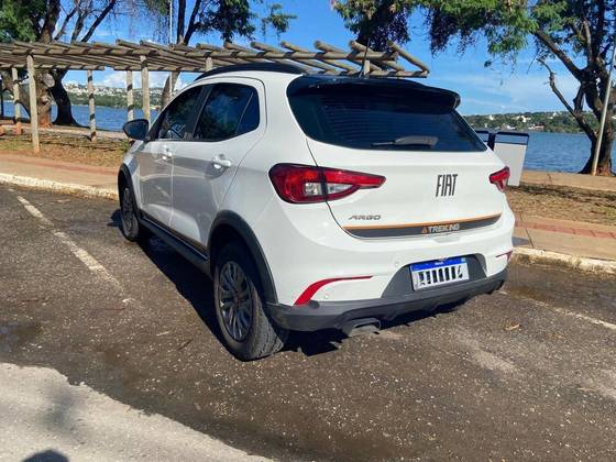 FIAT ARGO 1.3 FIREFLY FLEX TREKKING MANUAL FIAT ARGO 1.3 FIREFLY FLEX TREKKING MANUAL